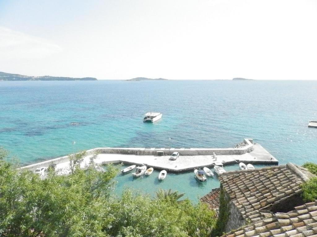 Villa Soti 米利尼 外观 照片