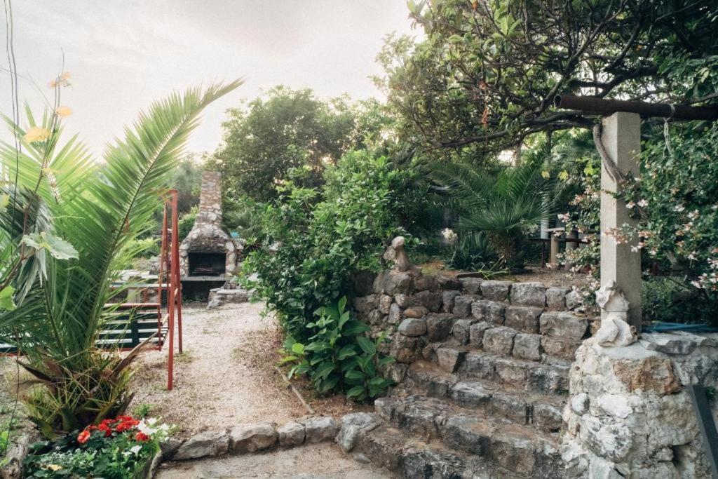 Villa Soti 米利尼 外观 照片